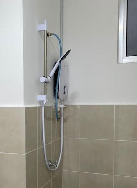 Apartment for Rent at Safira Apartment - Tan Siew Leng - Bathroom - PropertyGuru.com.my