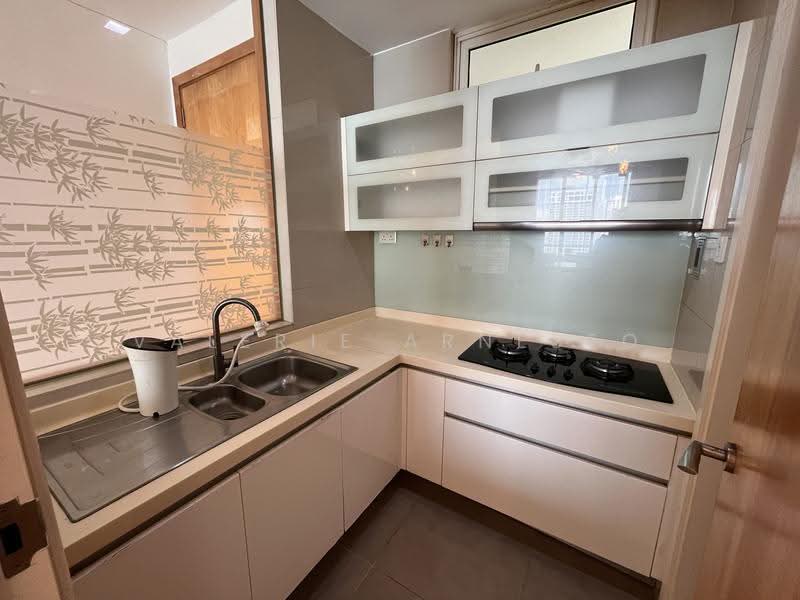 Condominium for Rent at Brunsfield EmbassyView - Valerie Arnesto - Kitchen - PropertyGuru.com.my