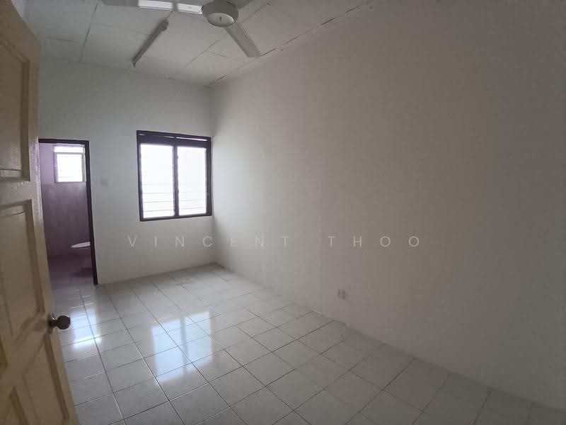 3-storey Terraced House for Sale in Buntong (Ipoh) - Vincent Thoo - Interior - PropertyGuru.com.my