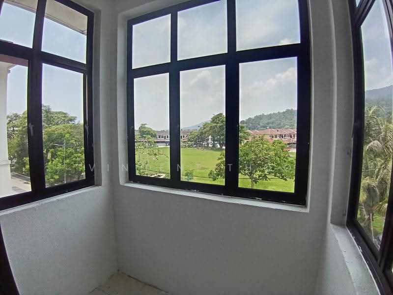 3-storey Terraced House for Sale in Buntong (Ipoh) - Vincent Thoo - PropertyGuru.com.my