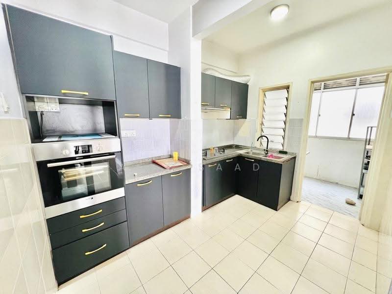 Kondominium untuk Dijual di Kristal Heights - Alif Saad - Kitchen - PropertyGuru.com.my