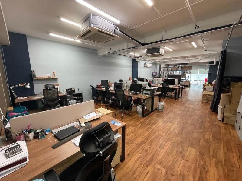 Shop / Office for Sale in Ara Damansara (Selangor) - Amie Famie - Interior - PropertyGuru.com.my