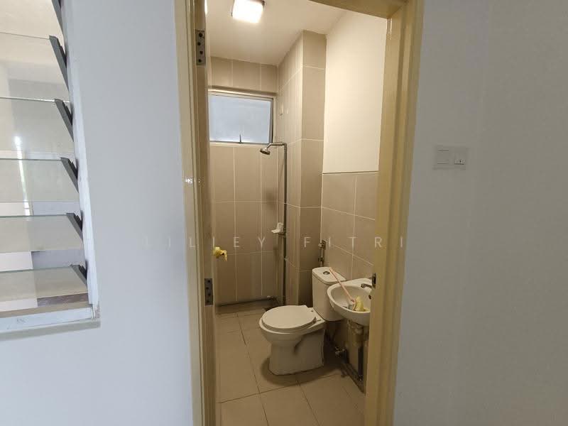 Rumah Teres untuk Dijual di Bandar Country Homes (Rawang) - Liliey Fitri - PropertyGuru.com.my