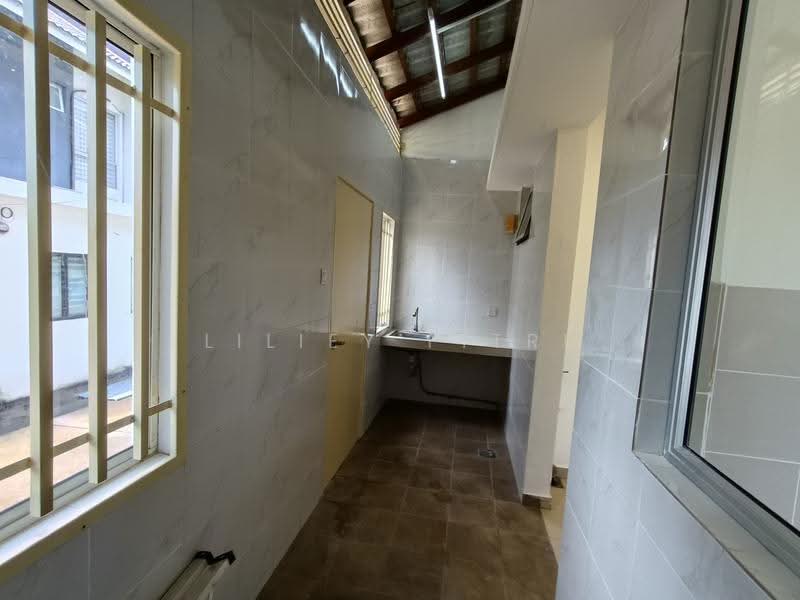 Rumah Teres untuk Dijual di Bandar Country Homes (Rawang) - Liliey Fitri - PropertyGuru.com.my