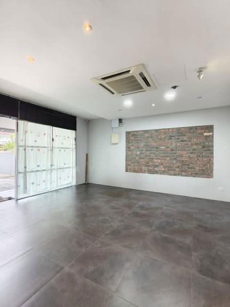 Rumah Teres 2-Tingkat untuk Dijual di Taman Johor Jaya (Johor Bahru) - Ray Tung - Interior - PropertyGuru.com.my