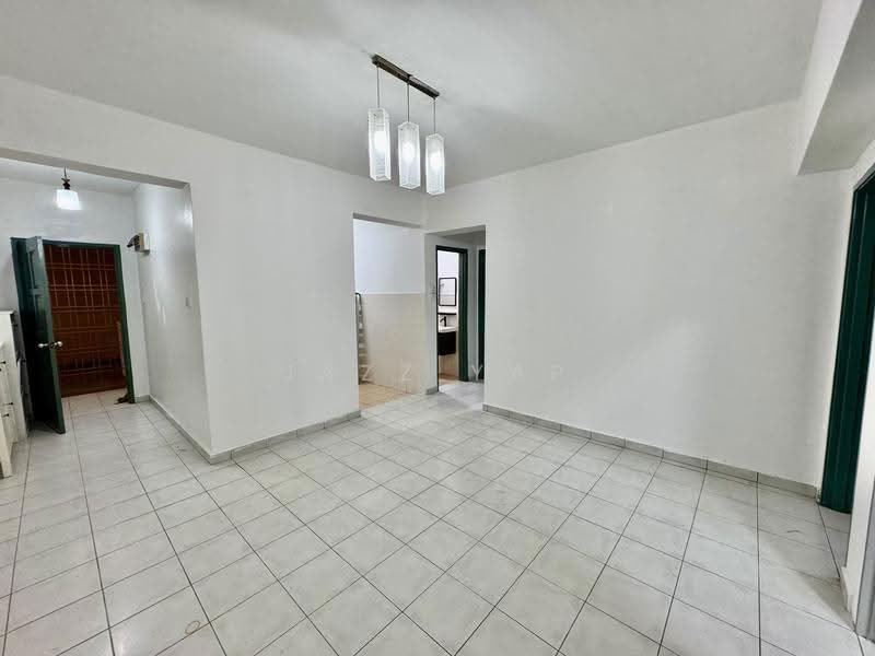 Apartment for Rent at Pangsapuri Sri Cempaka - Jazz Yap - PropertyGuru.com.my