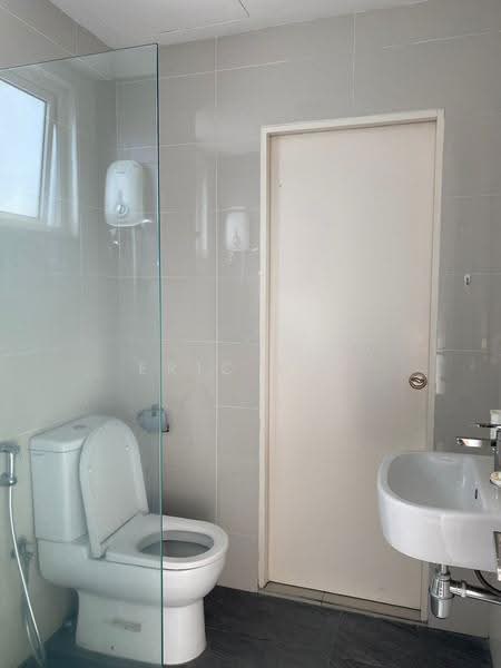 Condominium for Rent at La Thea Residences - Eric Sea - Bathroom - PropertyGuru.com.my