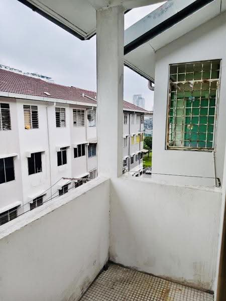 Apartment for Sale at Subang Perdana Goodyear Court 1 - Nurul Hisham Nordin - Balcony - PropertyGuru.com.my