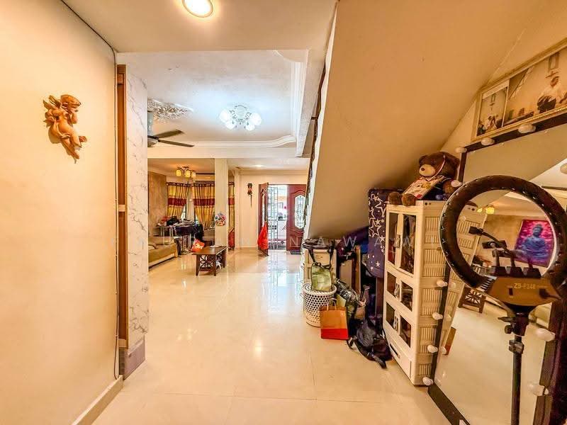 Rumah Teres 2-Tingkat untuk Dijual di Taman Medan Baru (Petaling Jaya) - Fauran Nawawi - PropertyGuru.com.my