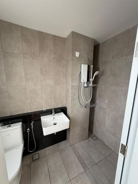 Rumah Teres 2-Tingkat untuk Disewa di Bandar Gamuda Cove (Dengkil) - William Pua - Bathroom - PropertyGuru.com.my
