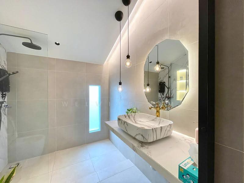 Rumah Teres 2-Tingkat untuk Dijual di Sungai Ara (Penang) - Welwits Sim - Bathroom - PropertyGuru.com.my