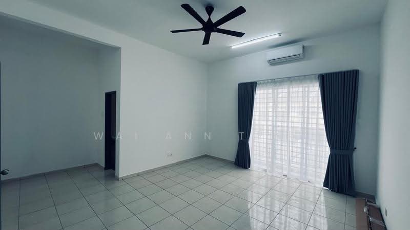 Rumah Teres untuk Disewa di Taman Meru Putra (Kapar) - Wai Ann Teng - Living Room - PropertyGuru.com.my