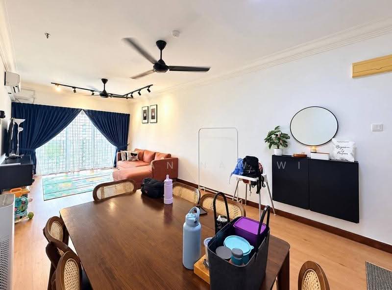 Pangsapuri untuk Dijual di Residensi Idaman - Fauran Nawawi - Living Room - PropertyGuru.com.my