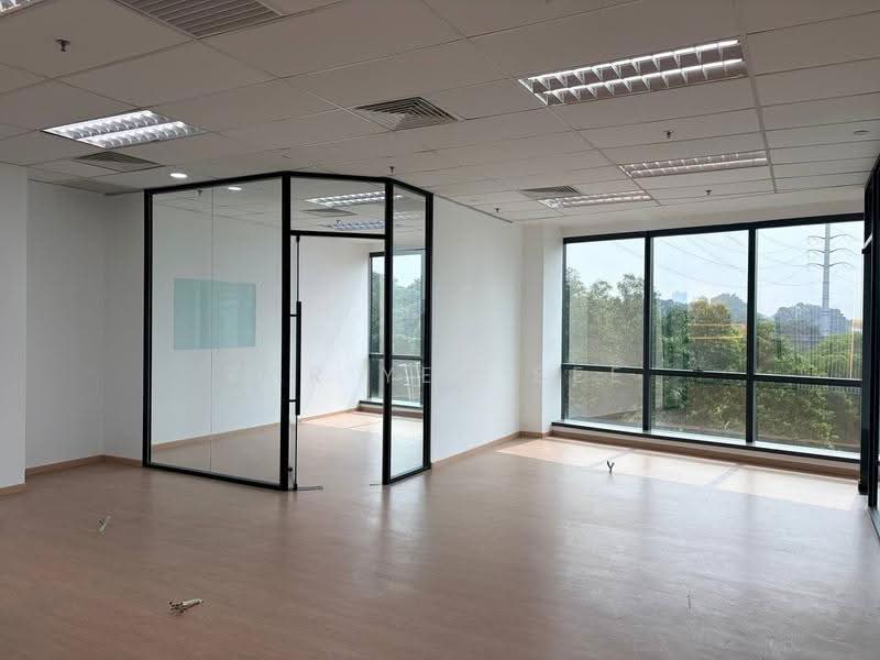 Kedai / Pejabat untuk Disewa di Seksyen U1 (Glenmarie) - Kar Yen See - Interior - PropertyGuru.com.my