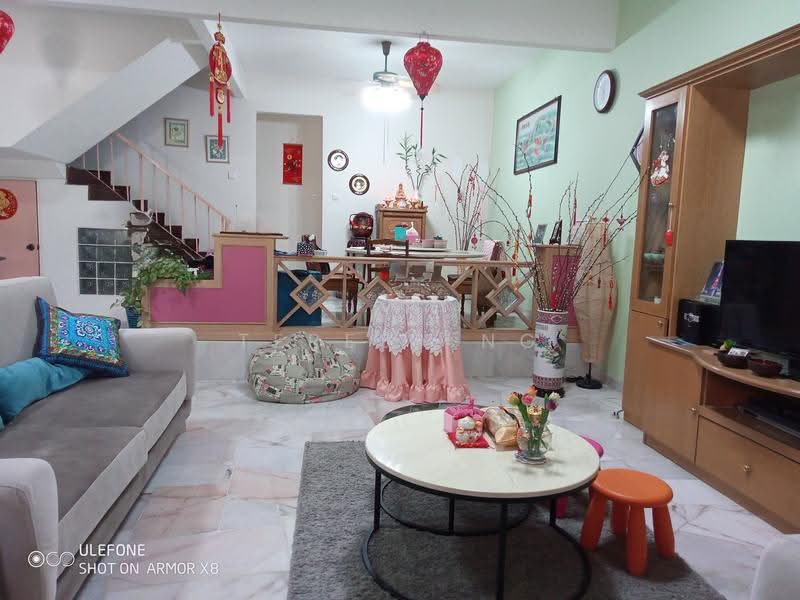 2-storey Terraced House for Sale in Sungai Long (Bandar Sungai Long) - Teresa Ng - Living Room - PropertyGuru.com.my