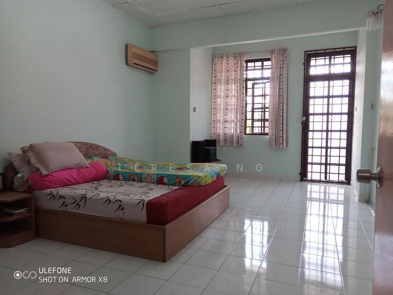 2-storey Terraced House for Sale in Sungai Long (Bandar Sungai Long) - Teresa Ng - Bedroom - PropertyGuru.com.my