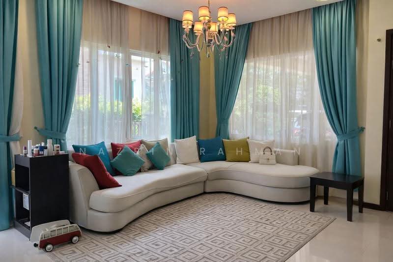Semi-Detached House for Sale in Setia Eco Park (Setia Alam) - Nazrin Rahman - Living Room - PropertyGuru.com.my