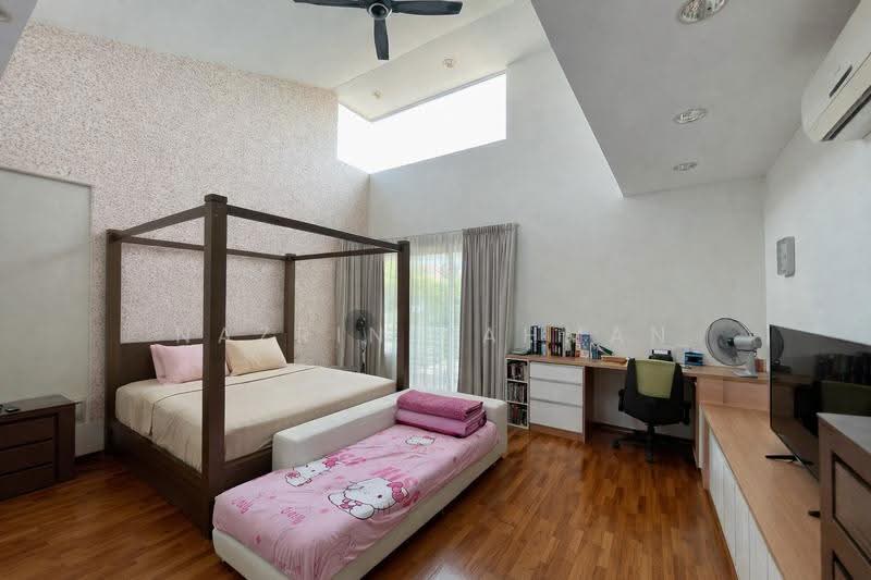 Semi-Detached House for Sale in Setia Eco Park (Setia Alam) - Nazrin Rahman - Bedroom - PropertyGuru.com.my
