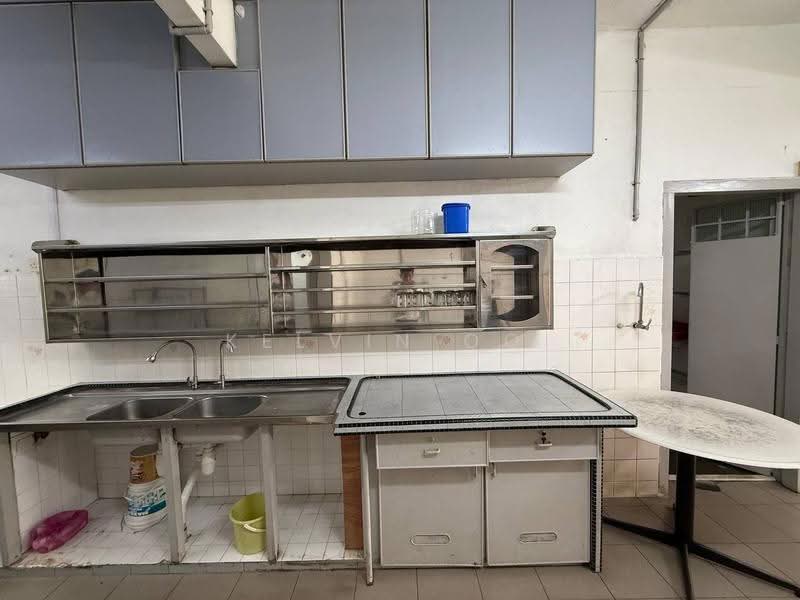 Shop for Rent in Sungai Ara (Penang) - Kelvin Ooi - Kitchen - PropertyGuru.com.my