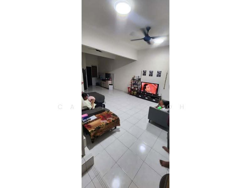 Rumah Teres 2-Tingkat untuk Dijual di Puncak Alam (Selangor) - Callista Goh - Living Room - PropertyGuru.com.my