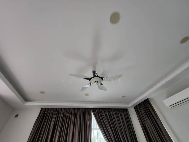 Rumah Berkembar untuk Dijual di Taman Klebang Utama (Klebang) - Helen BF - PropertyGuru.com.my