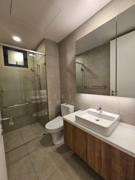 Kediaman Servis untuk Disewa di Kami - Angelina Erlin - Second bathroom - PropertyGuru.com.my