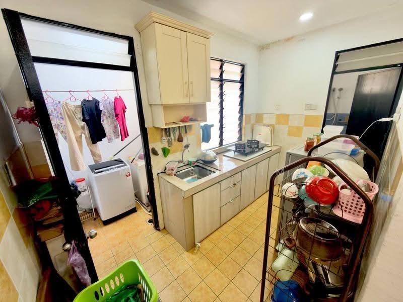 Pangsapuri untuk Dijual di Mentari Court - Yasmin Sulaiman - Kitchen - PropertyGuru.com.my