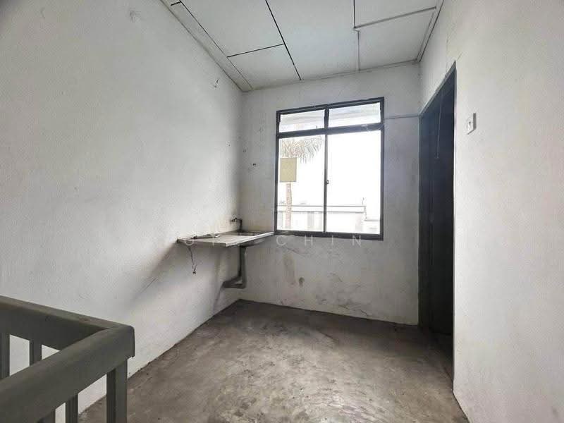 Factory for Rent in Menglembu (Perak) - Gil Chin - Interior - PropertyGuru.com.my