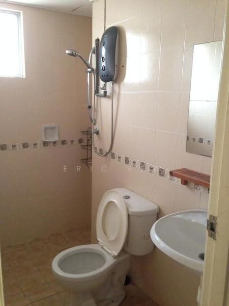 Condominium for Rent at Casa Puteri Condominium - Eric Sea - Bathroom - PropertyGuru.com.my