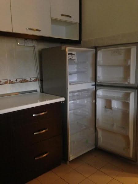 Condominium for Rent at Casa Puteri Condominium - Eric Sea - Kitchen - PropertyGuru.com.my
