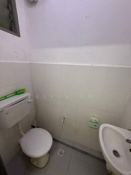 Apartment for Sale at The Rise Collection 1 - Kelvin Ooi - Bathroom - PropertyGuru.com.my