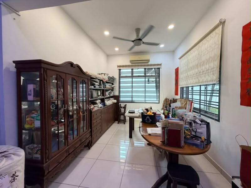 Link Bungalow for Sale in Taman Gaya (Ulu Tiram) - Guang Jun Loh - PropertyGuru.com.my