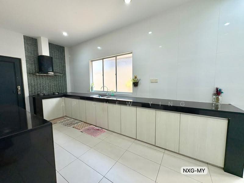Semi-Detached House for Sale in Ambang Botanic 2 (Klang) - Yap Chew Ying - Kitchen - PropertyGuru.com.my