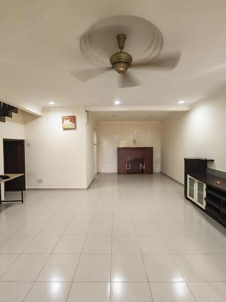 Rumah Teres 2-Tingkat untuk Disewa di Johor Bahru (Johor) - Ray Tung - Living Room - PropertyGuru.com.my