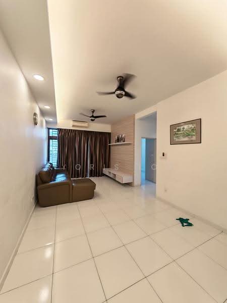 Kediaman Servis untuk Disewa di Sky Gardens Residences - Kyoris Loh - Living Room - PropertyGuru.com.my
