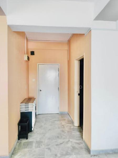 Condominium for Rent at Ridzuan Condominium - Erin Yusof - Entrance - PropertyGuru.com.my