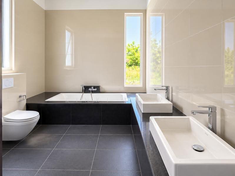 Semi-Detached House for Sale in East Ledang (Iskandar Puteri (Nusajaya)) - Kinki Teow - Bathroom - PropertyGuru.com.my