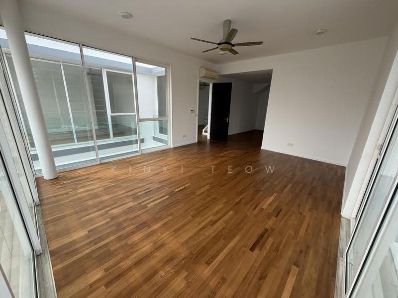 Semi-Detached House for Sale in East Ledang (Iskandar Puteri (Nusajaya)) - Kinki Teow - Living Room - PropertyGuru.com.my