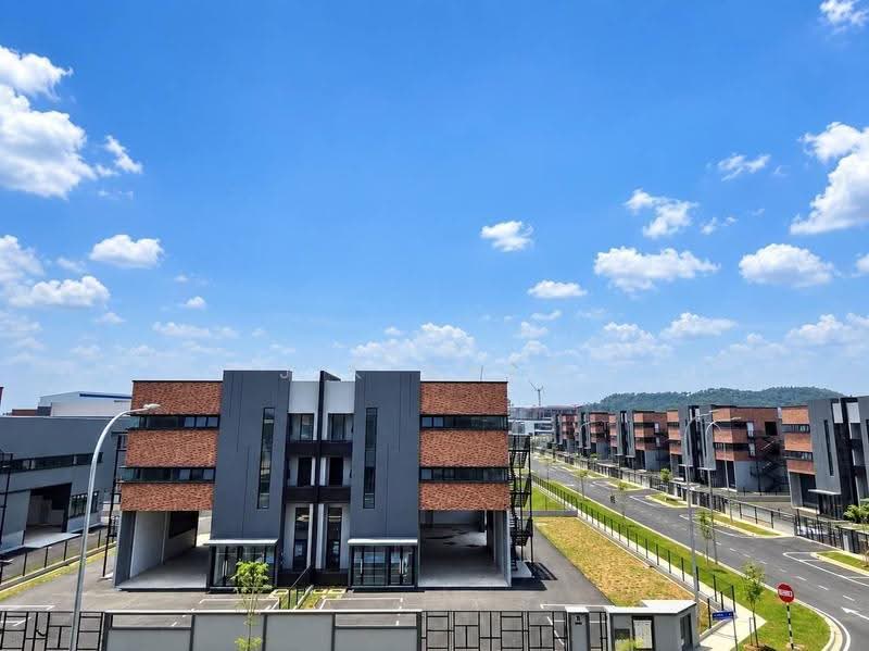 Kilang Berkembar untuk Disewa di Alam Perdana (Puncak Alam) - Jik Wafa - Exterior - PropertyGuru.com.my