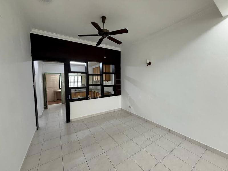 2-storey Terraced House for Sale in Taman Impian Emas (Skudai) - Jasca Fan - Kitchen - PropertyGuru.com.my