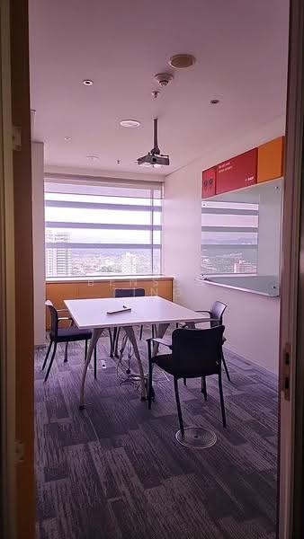 Office for Rent in Pantai (Kuala Lumpur) - Benson Ting - Meeting Room - PropertyGuru.com.my