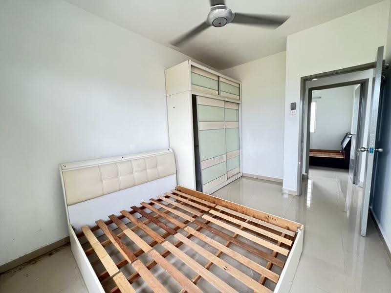 Apartment for Sale at Pangsapuri Angsana - Kim Lee - PropertyGuru.com.my