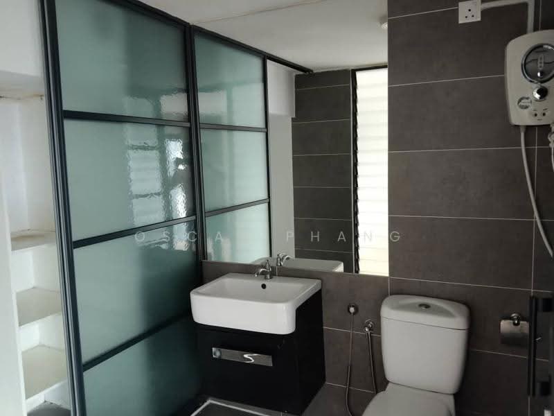 Kondominium untuk Disewa di Empire Damansara - Oscar Phang - Bathroom - PropertyGuru.com.my