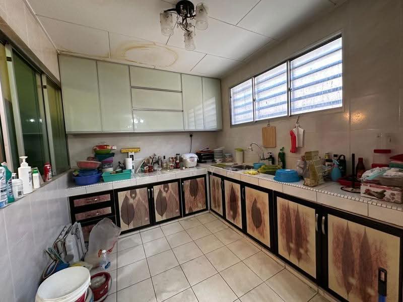 2-storey Terraced House for Sale in Ipoh (Perak) - Ck Nyau - Kitchen - PropertyGuru.com.my
