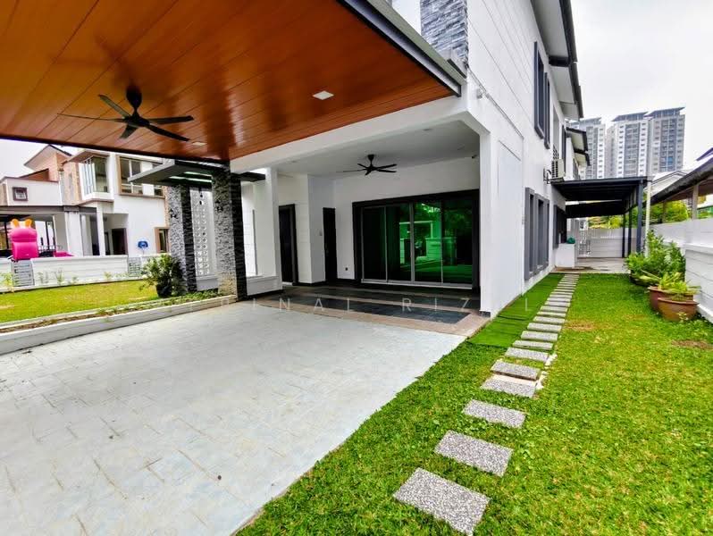 Rumah Berkembar untuk Dijual di D'Kayangan (Shah Alam) - Afrinal Rizal - PropertyGuru.com.my
