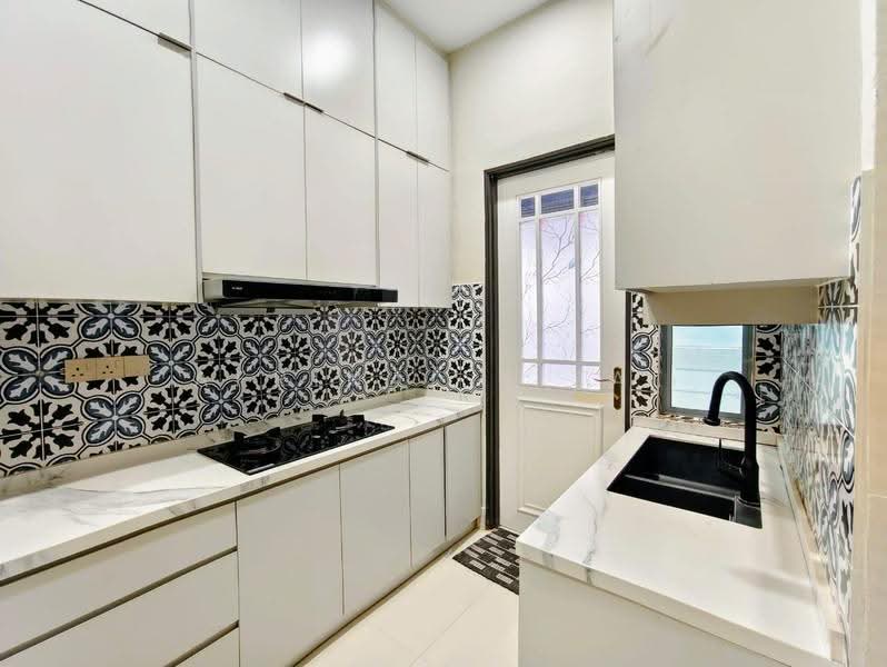 Rumah Berkembar untuk Dijual di D'Kayangan (Shah Alam) - Afrinal Rizal - PropertyGuru.com.my