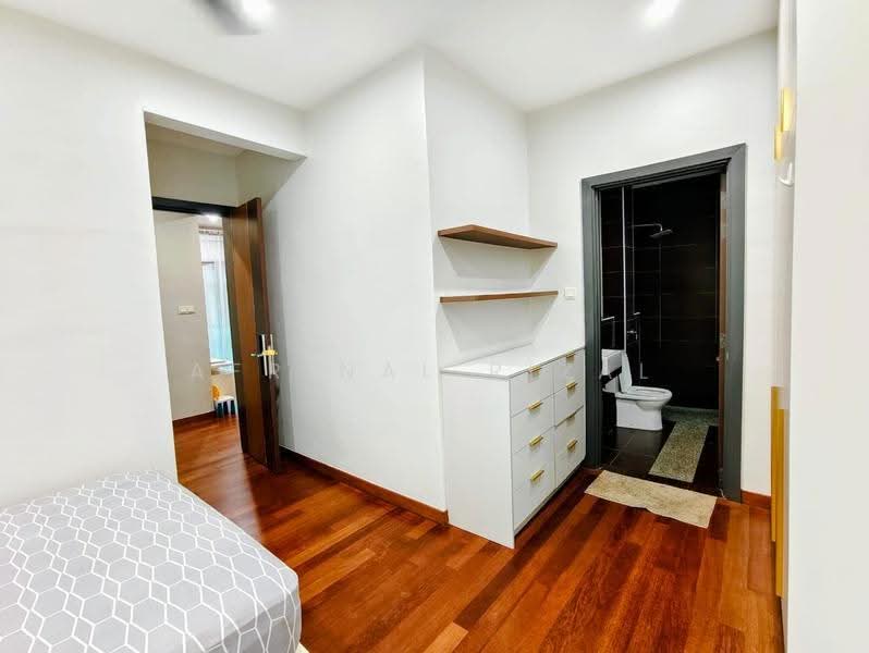 Rumah Berkembar untuk Dijual di D'Kayangan (Shah Alam) - Afrinal Rizal - PropertyGuru.com.my