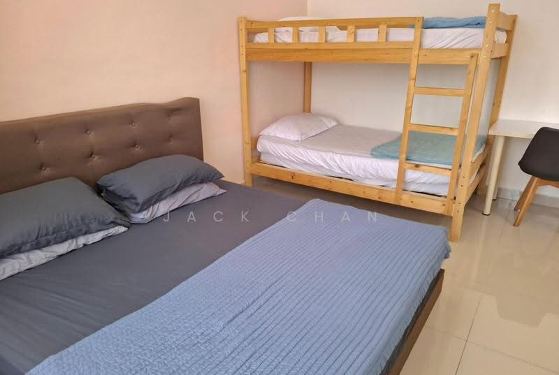 3-storey Terraced House for Rent in Taman Puncak Jalil (Seri Kembangan) - Jack Chan - Bedroom - PropertyGuru.com.my