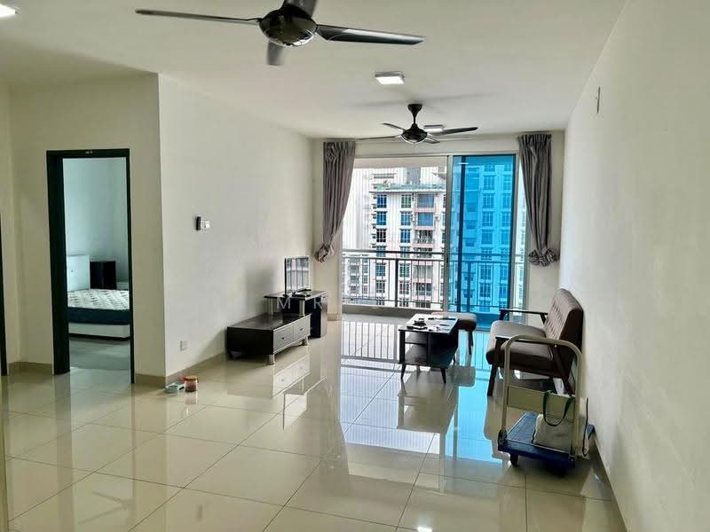 Kediaman Servis untuk Disewa di D'Ambience Residences (Pangsapuri Ikatan Flora) - Mr Lu - Living Room - PropertyGuru.com.my