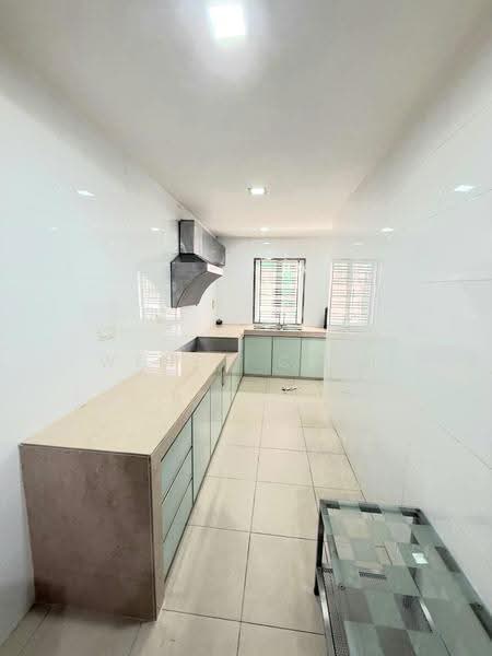 Rumah Teres 2-Tingkat untuk Dijual di Bandar Kinrara Seksyen 5 (Bandar Kinrara) - Wendy Chin - Kitchen - PropertyGuru.com.my